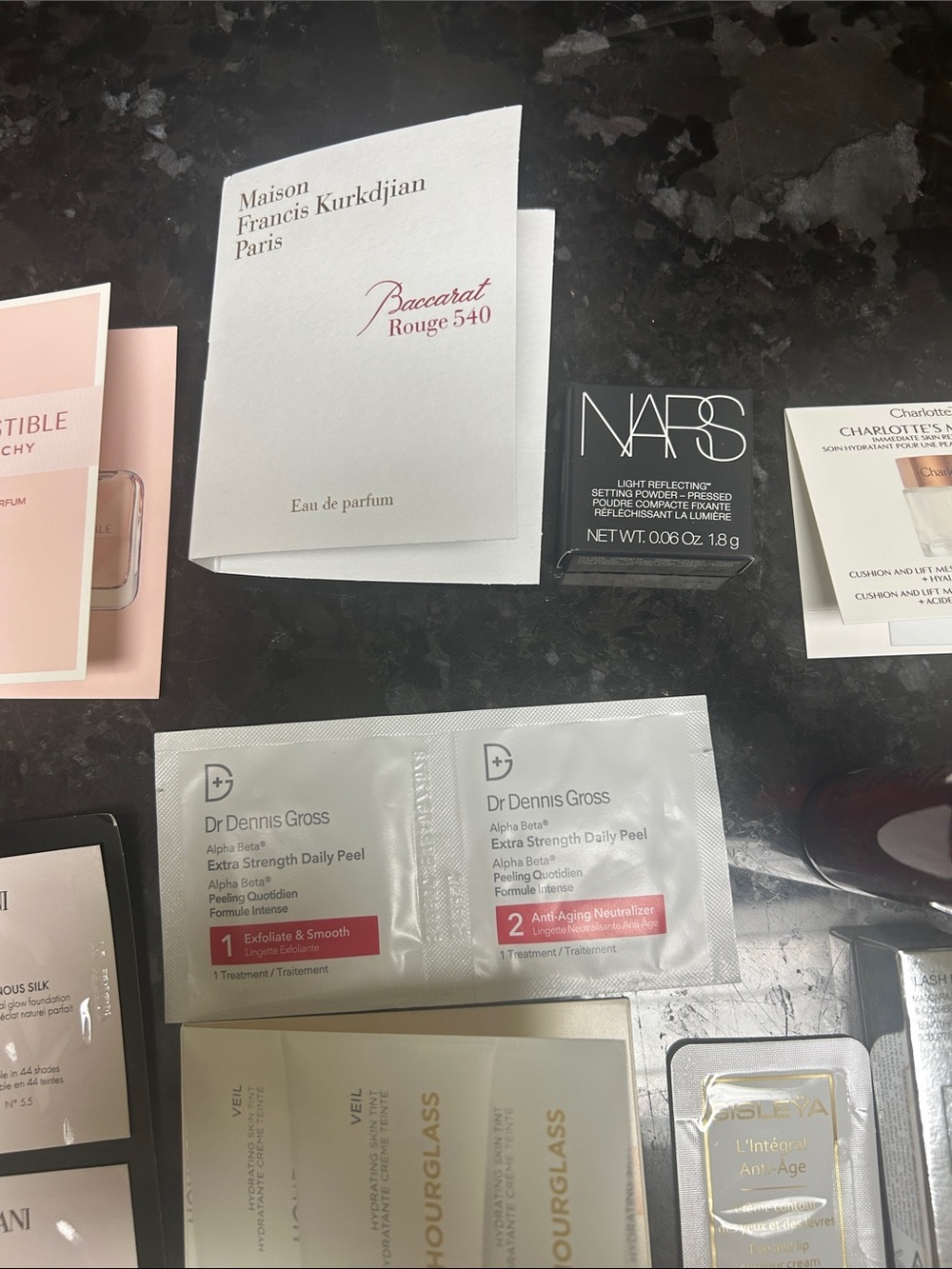 Beauty samples - Picture 4 of 8
